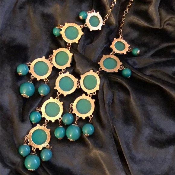 Teal large statement necklace - Picture 4 of 5